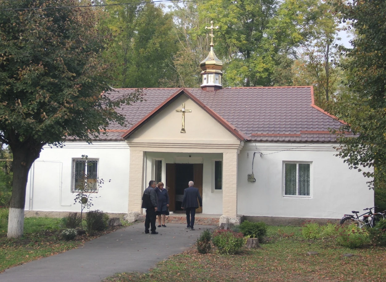 Родина полеглого воїна із Дружелюбівки пожертвувала кошти на виготовлення церковної бані