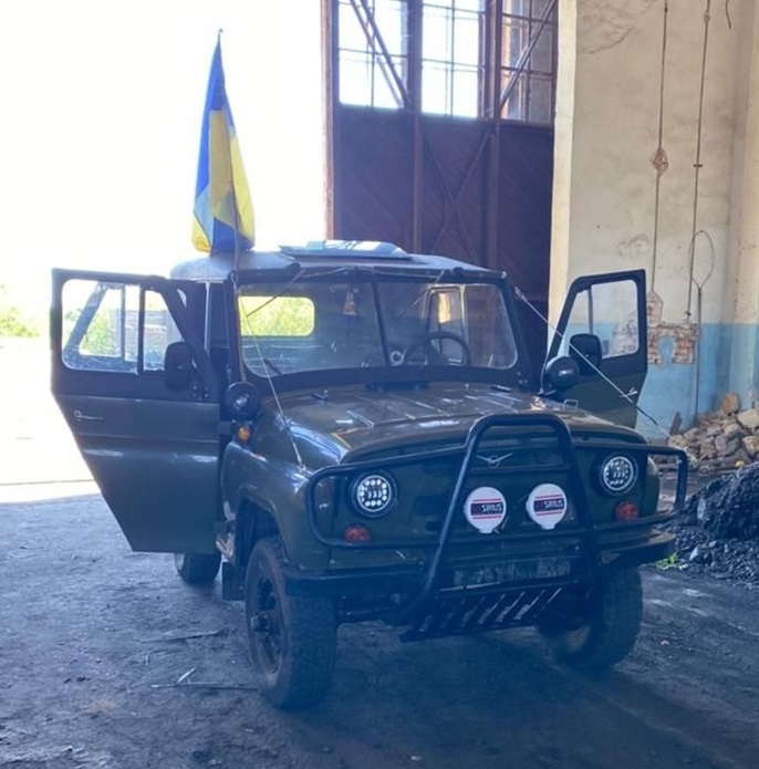 Цей "УАЗ" вже понад тиждень допомагає воїнам виконувати бойові завдання на Херсонському напрямку