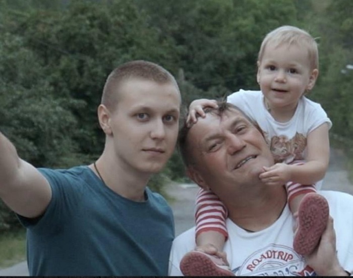 Родина Васюків (у неповному складі)