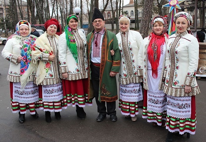 Разом з Надбужанами колядував і відомий багатьом калинівчанам ансамбль Калина