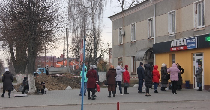 Аптеки працюватимуть і надалі
