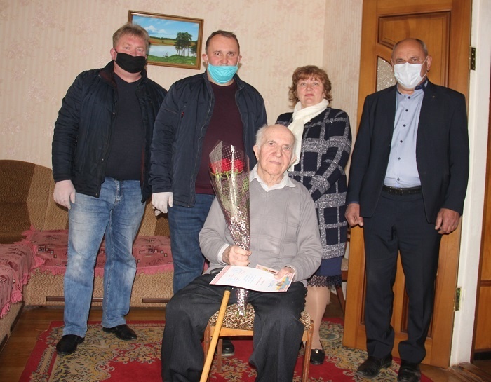 Вітання приймає Григорій Гуменчук