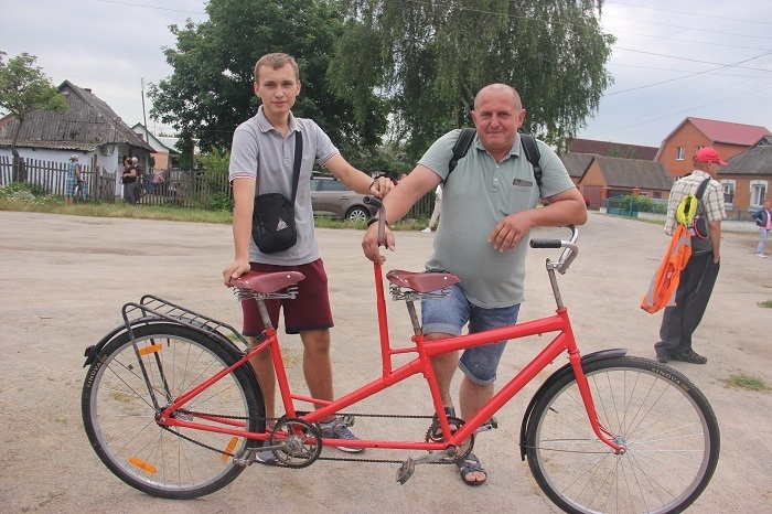 Юрій (ліворуч) та Михайло Довгалюки
