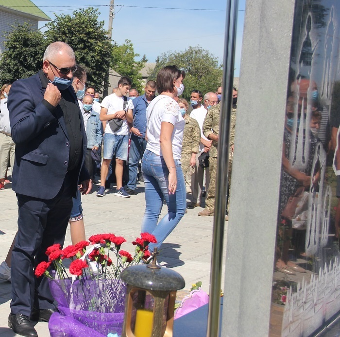 ШІсть років тому Павло Картич втратив на війні брата