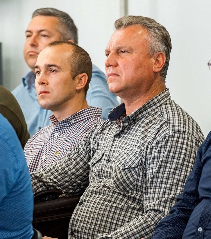 Іван Цьома(праворуч) на зібранні "Партії Вінничан"