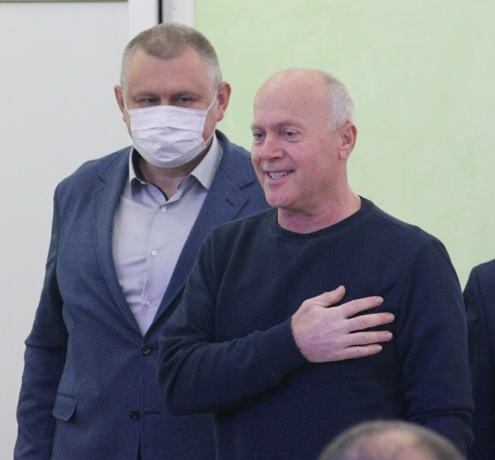 Депутат Калинівської міської ради Анатолій Сопін ( на передньому плані)