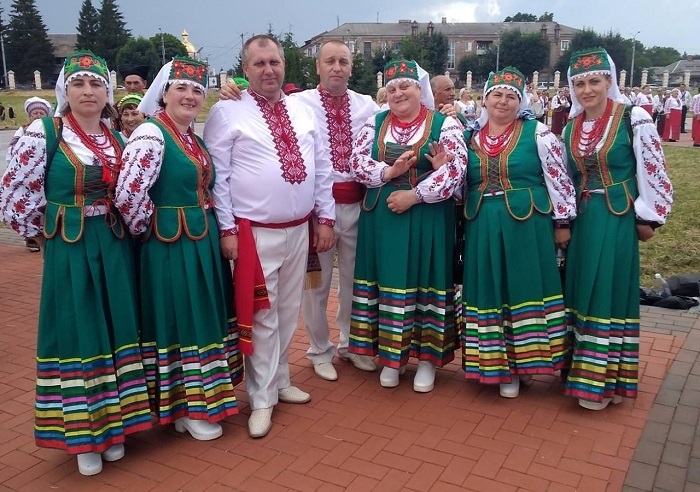 "Співоча родина"
