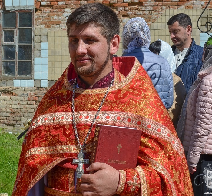 Юрій Волощук