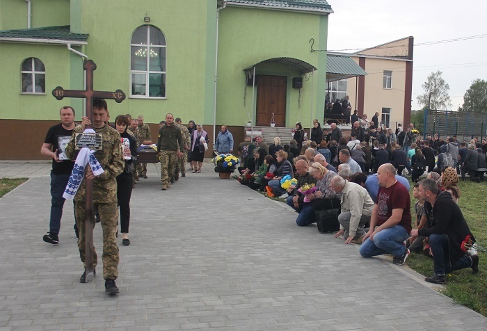 Прощання з Олександром Гончаруком у Калинівці