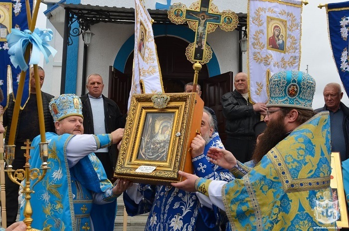 Вшанування ікони у Мирному