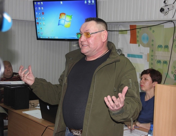 Костянтин Васюк виступає на сесії Калинівської міської ради