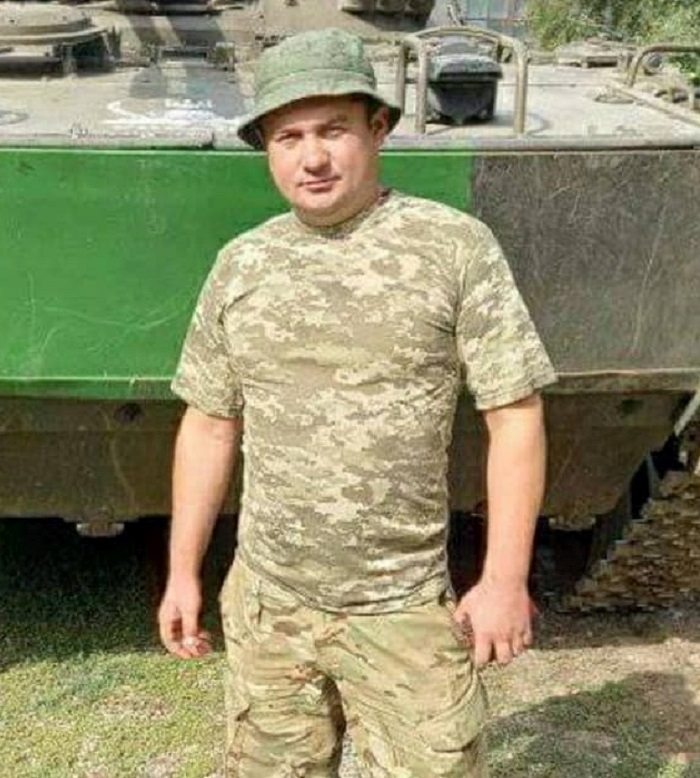 Роман Устій