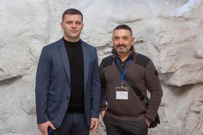 Політолог Сергій Гайдай (праворуч) був учасником форуму