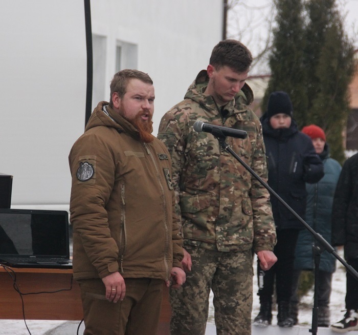 Побратими Олега Федчишина