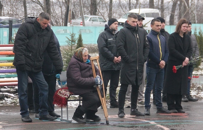 Рідні Олександра Штиха - мама, брат, сини