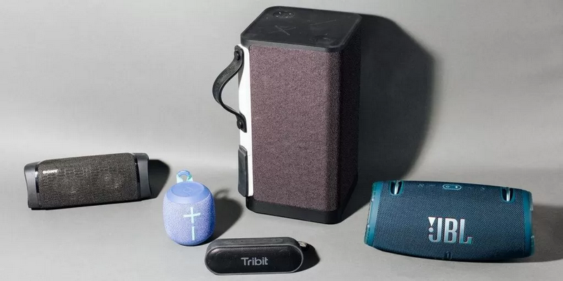https://www.ctrs.com.ua/ru/akustika/vid-akustiki_portativnaya/vosproizvedenie-audio_bluetooth/