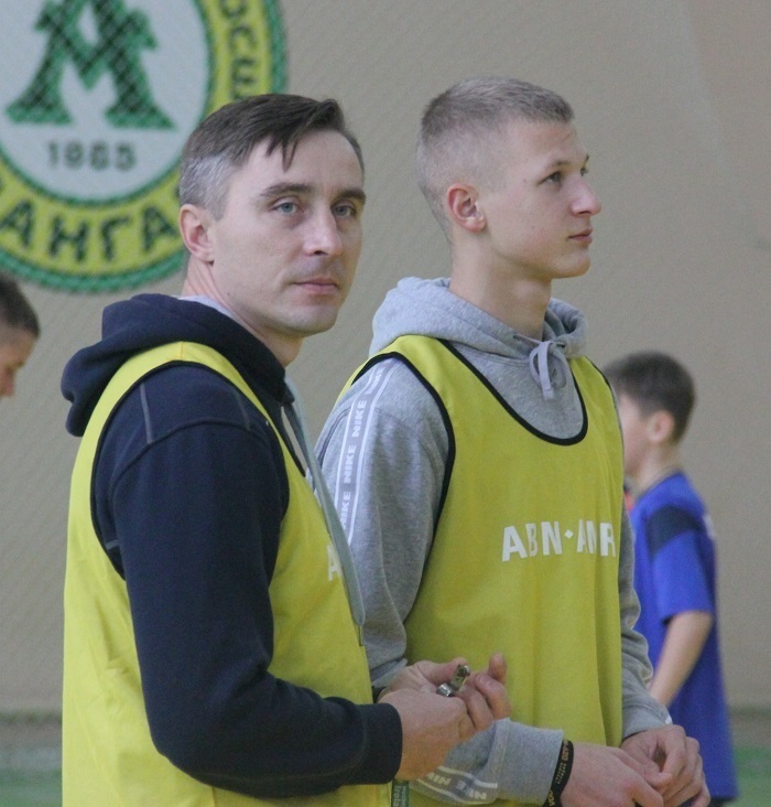 Судді змагань - Олександр Дяченко (ліворуч) та Дмитро Михальчук