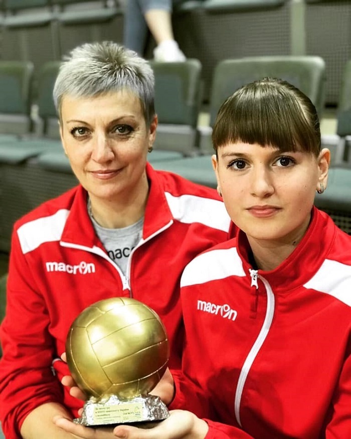Юлія(ліворуч) і Валерія Якушеви