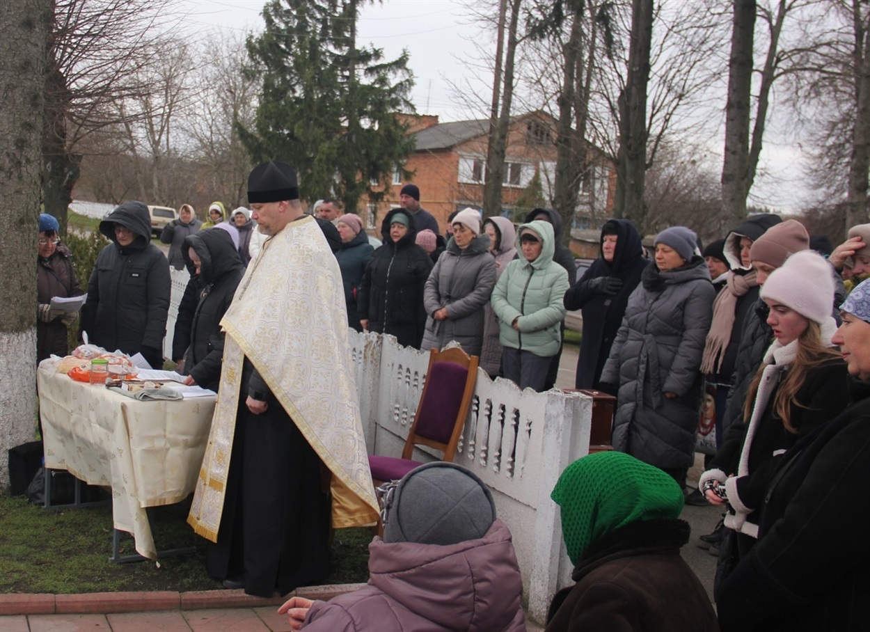 У Писарівці вшанували пам’ять загиблого на війні з росією односельчанина