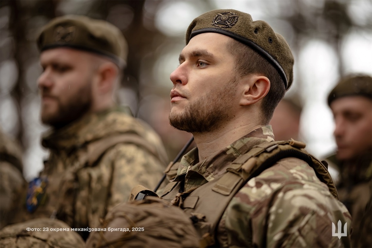 Орден для «Атлета»: військовий медик з Калинівки отримав бойову нагороду