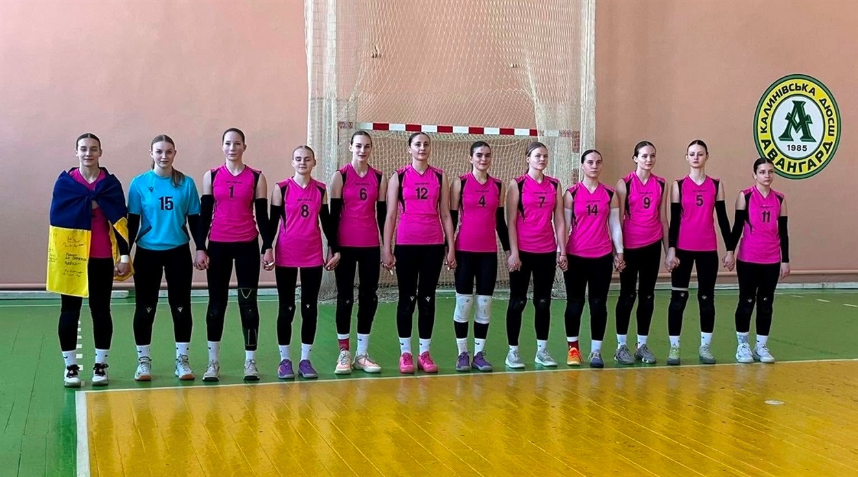 Дарина Корнійчук на кожну гру виводила команду із прапором України на плечах