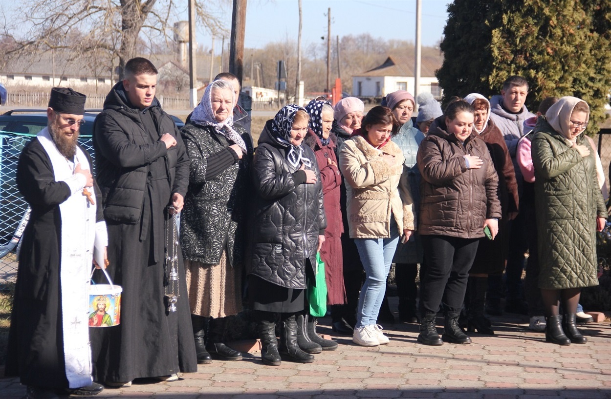В Іванівській громаді увічнили пам’ять полеглого на війні з росією воїна-земляка