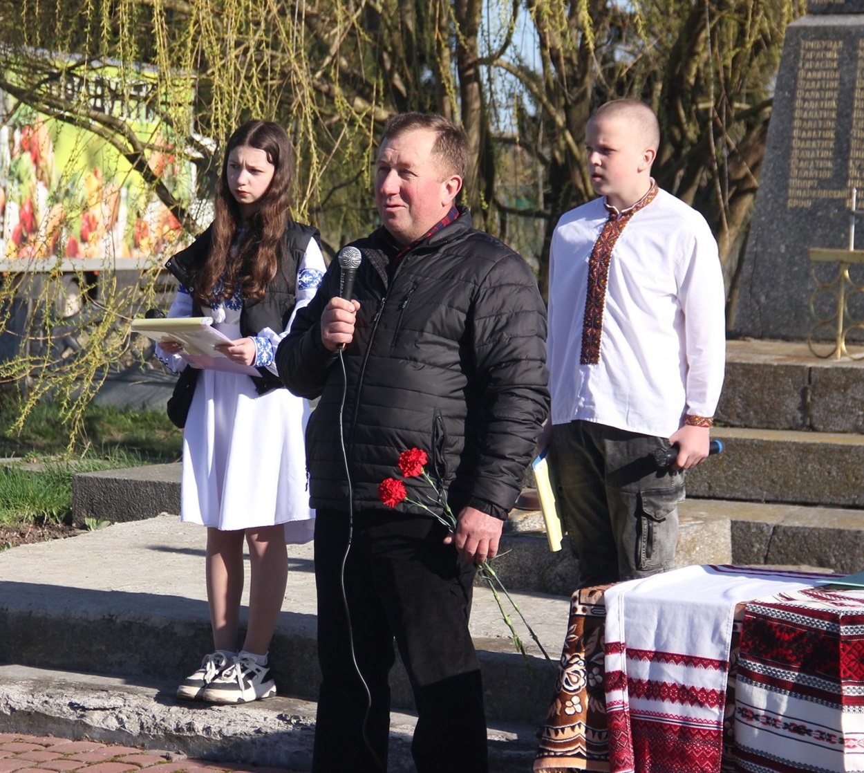 Микола Онищенко: "Пам’ятаймо їх, шануймо пам’ять про них".