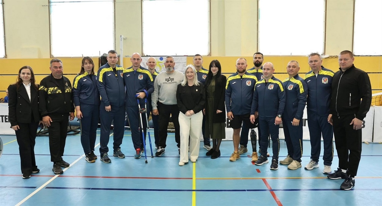 Зустріч із головою Вінницької обласної військової адміністрації. Олександр Говоруха п'ятий ліворуч.